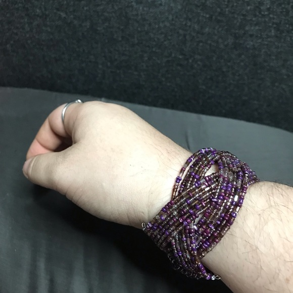 Purple beaded bracelet - Picture 3 of 3